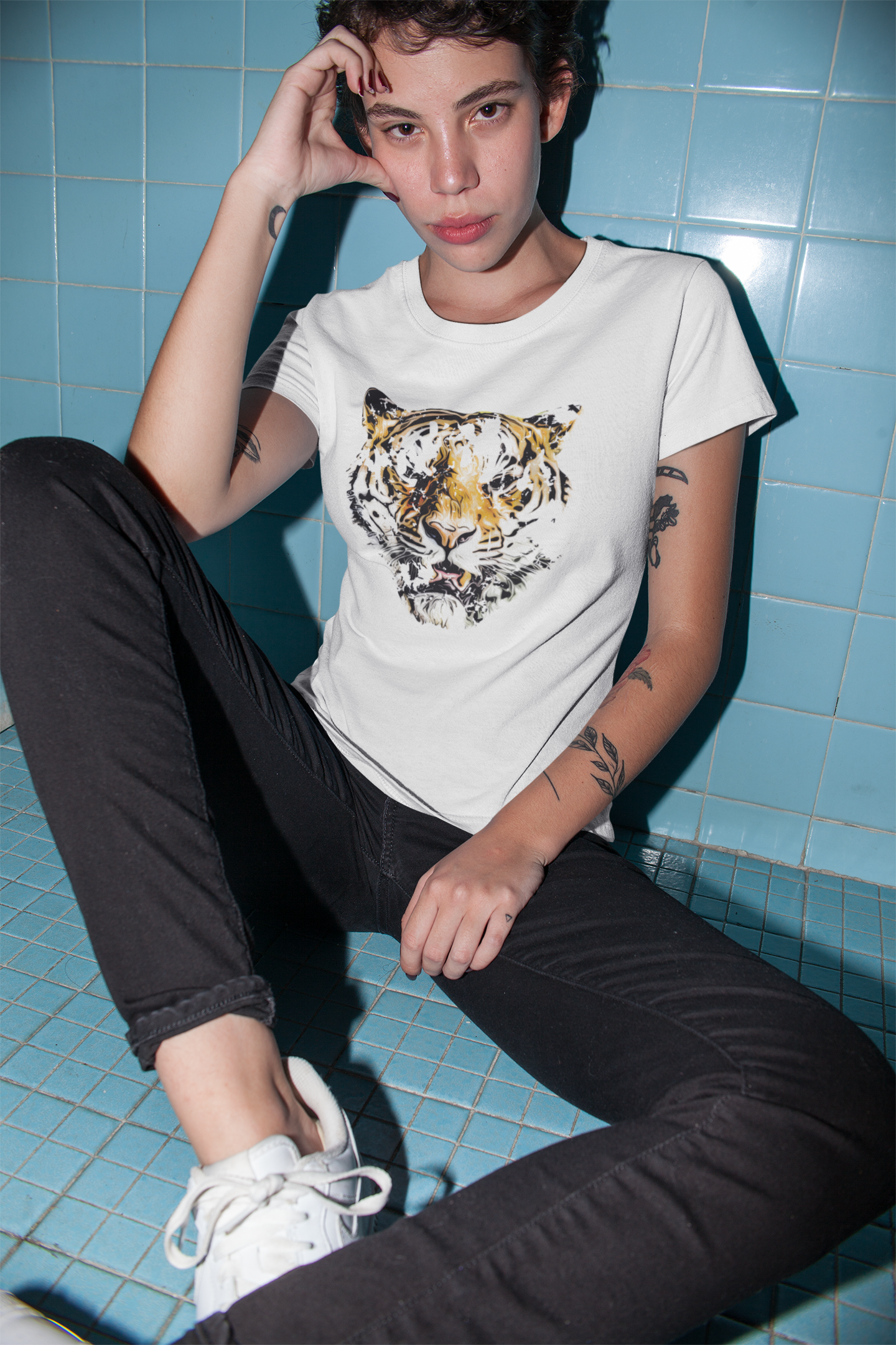 Disappearing Tiger Recycled Rolled Sleeve T-Shirt